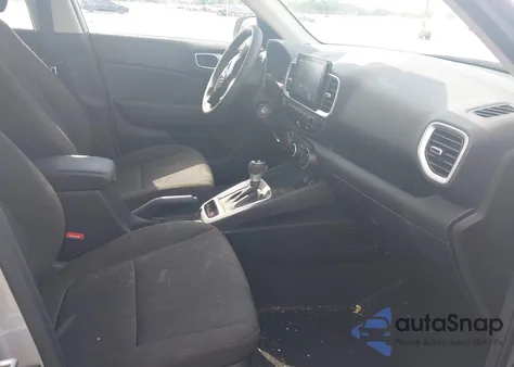 2023 Hyundai Venue Se z USA, uszkodzony, nr VIN KMHRB8A39PU219353